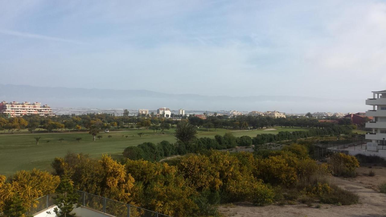 Playa Serena Mar Y Golf Gran Terraza 滨海罗克塔斯 外观 照片